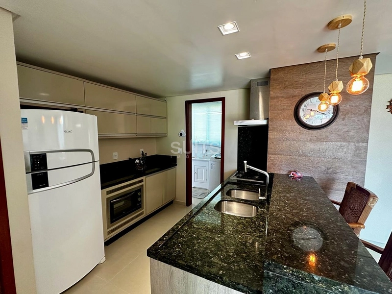 Excelente sobrado à venda no Centro : 10ª foto da galeria de imagens do imóvel