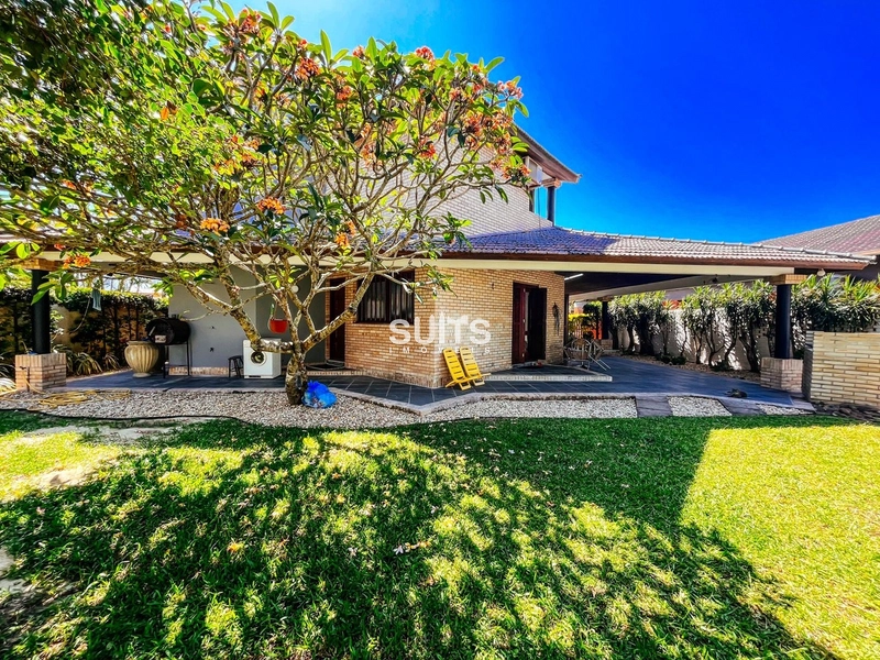 Lindo sobrado  em Atlântida: 5ª foto da galeria de imagens do imóvel