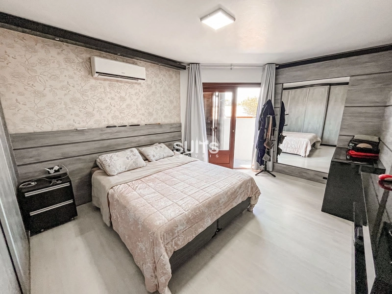 Lindo sobrado  em Atlântida: 27ª foto da galeria de imagens do imóvel