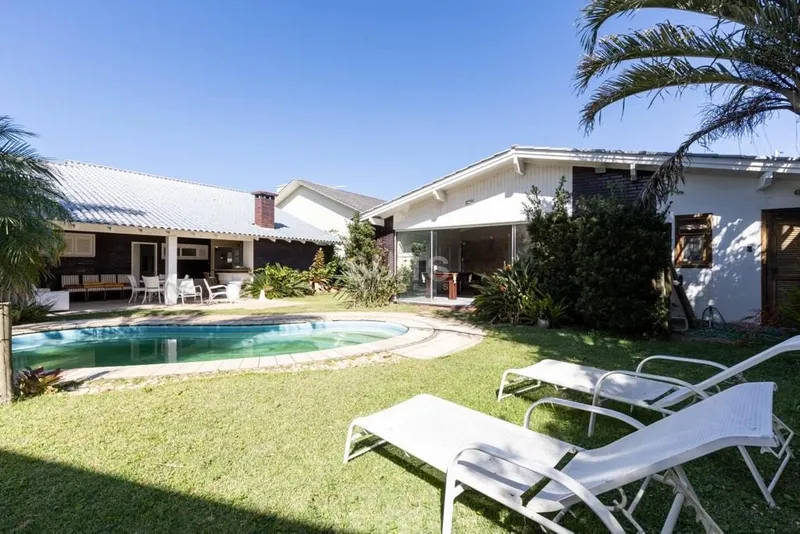 Ótima casa à venda na praia de Atlântida em Xangri-Lá: 36ª foto da galeria de imagens do imóvel