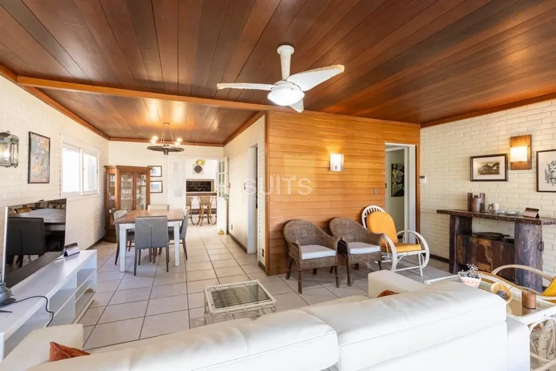 Ótima casa à venda na praia de Atlântida em Xangri-Lá: 6ª foto da galeria de imagens do imóvel