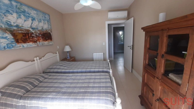 Linda casa estilo Americana Térrea no Condomínio Atlântico: 18ª foto da galeria de imagens do imóvel