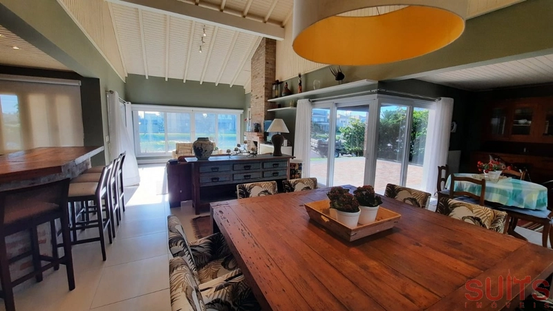 Linda casa estilo Americana Térrea no Condomínio Atlântico: 9ª foto da galeria de imagens do imóvel