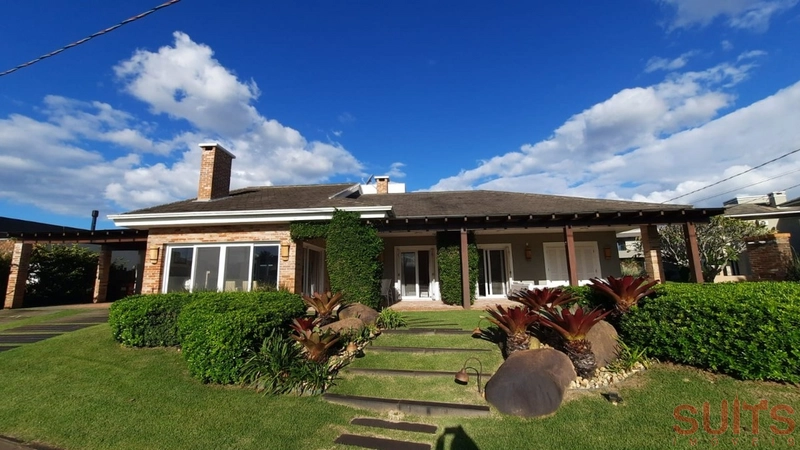 Linda casa estilo Americana Térrea no Condomínio Atlântico: 30ª foto da galeria de imagens do imóvel