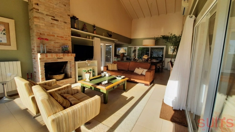 Linda casa estilo Americana Térrea no Condomínio Atlântico: 5ª foto da galeria de imagens do imóvel