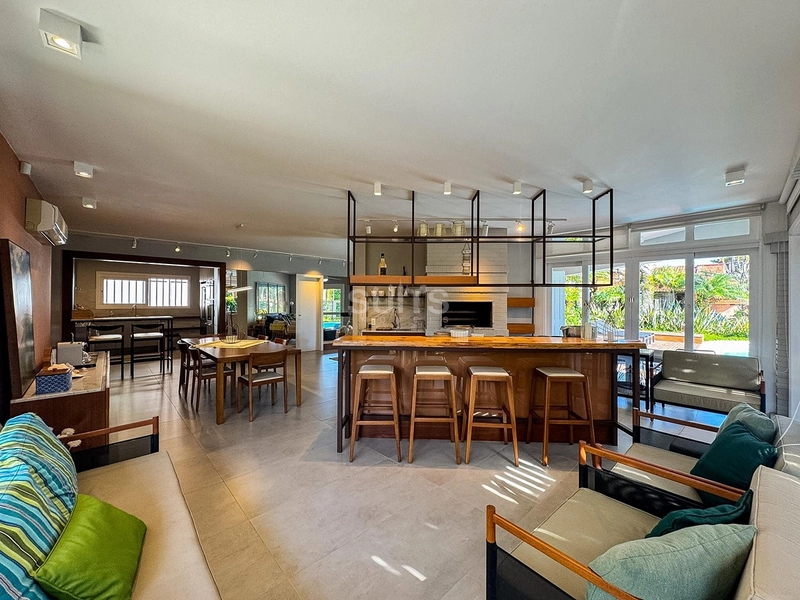 Excelente casa esquina área verde na praia de Atlântida : 12ª foto da galeria de imagens do imóvel