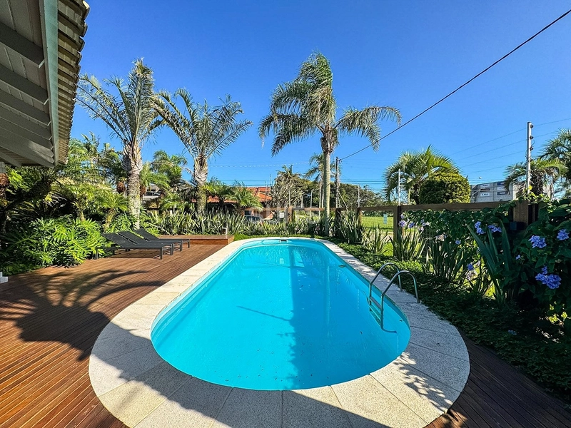 Excelente casa esquina área verde na praia de Atlântida : 7ª foto da galeria de imagens do imóvel