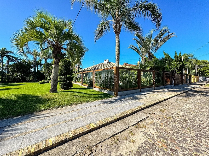 Excelente casa esquina área verde na praia de Atlântida : 47ª foto da galeria de imagens do imóvel