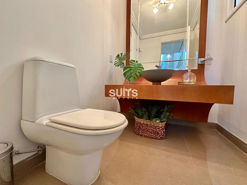 Linda Mansão beira lago no condominio Ilhas Park: 15ª foto da galeria de imagens do imóvel