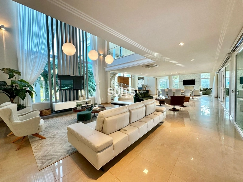 Linda Mansão beira lago no condominio Ilhas Park: 9ª foto da galeria de imagens do imóvel