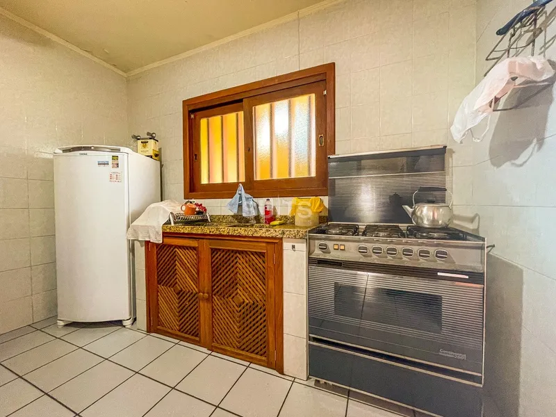 Casa de 02 terrenos próxoma do mar no Centro de Xangri-Lá!: 7ª foto da galeria de imagens do imóvel