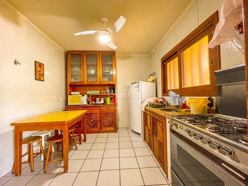 Casa de 02 terrenos próxoma do mar no Centro de Xangri-Lá!: 8ª foto da galeria de imagens do imóvel