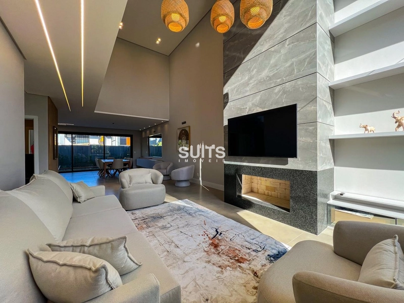 Excelente sobrado com vista para o lago no condomínio Sunset: 4ª foto da galeria de imagens do imóvel