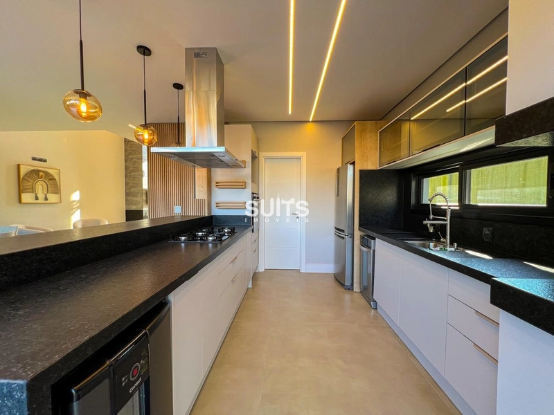 Excelente sobrado com vista para o lago no condomínio Sunset: 12ª foto da galeria de imagens do imóvel