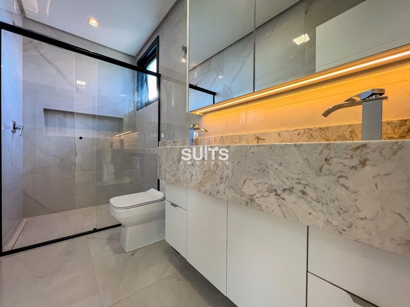 Excelente sobrado com vista para o lago no condomínio Sunset: 17ª foto da galeria de imagens do imóvel