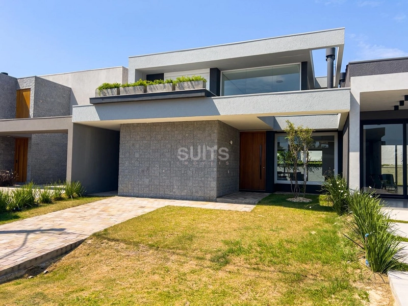 Lindo sobrado no condomínio Sunset em Xangri-Lá: 2ª foto da galeria de imagens do imóvel