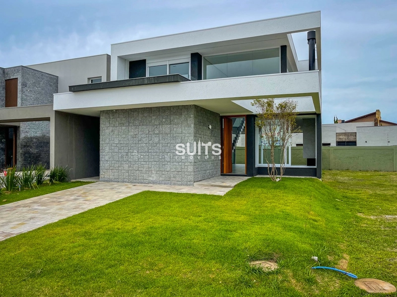 Lindo sobrado no condomínio Sunset em Xangri-Lá: 2ª foto da galeria de imagens do imóvel