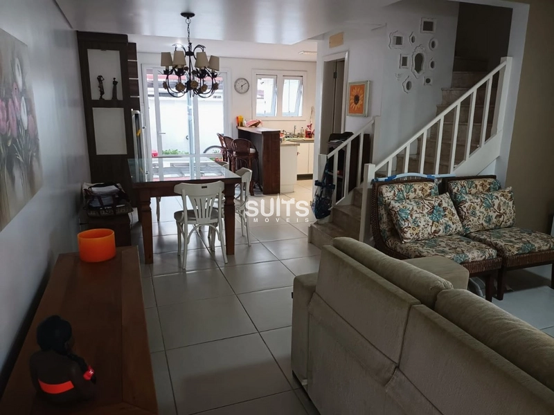 Excelente sobrado à venda no condomínio Pacific: 2ª foto da galeria de imagens do imóvel