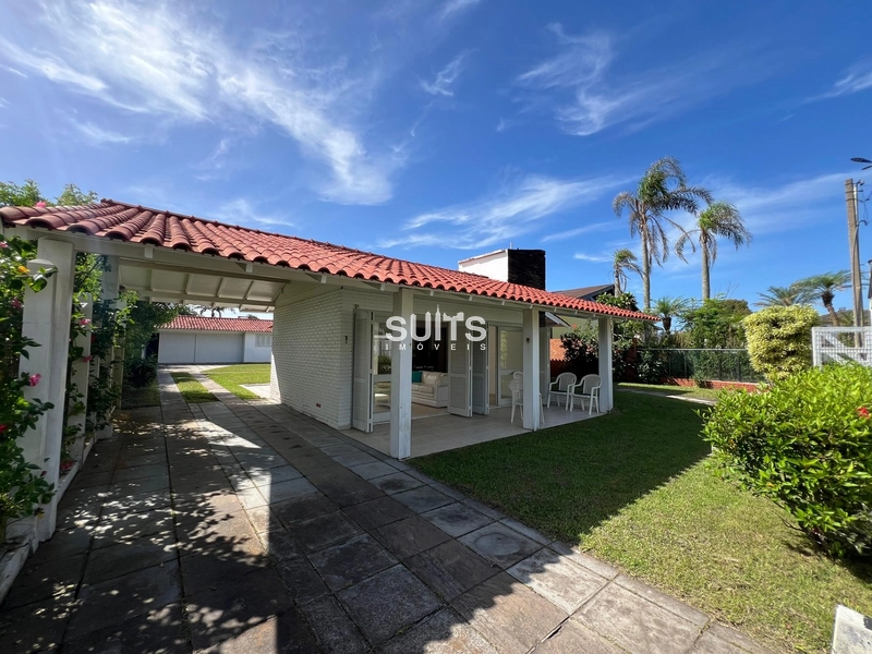 Ótima casa à poucos metros do mar em Atlântida: 29ª foto da galeria de imagens do imóvel