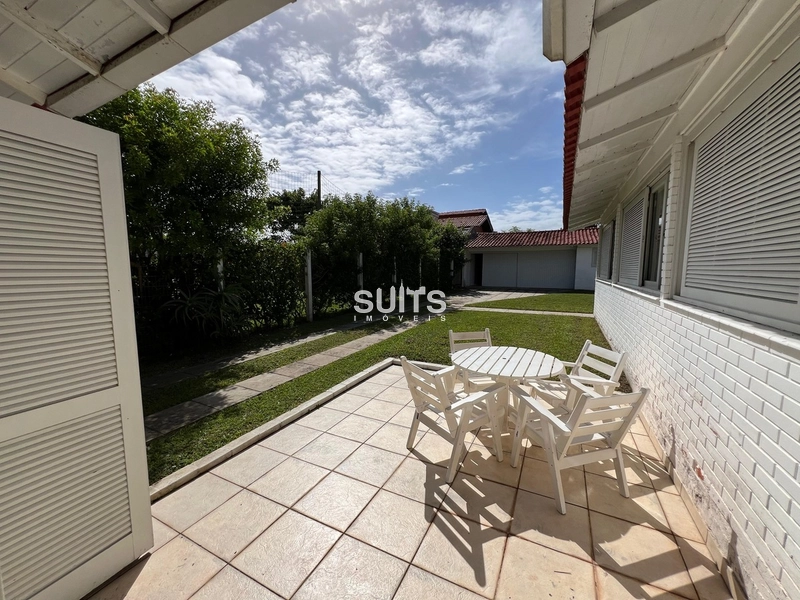 Ótima casa à poucos metros do mar em Atlântida: 17ª foto da galeria de imagens do imóvel