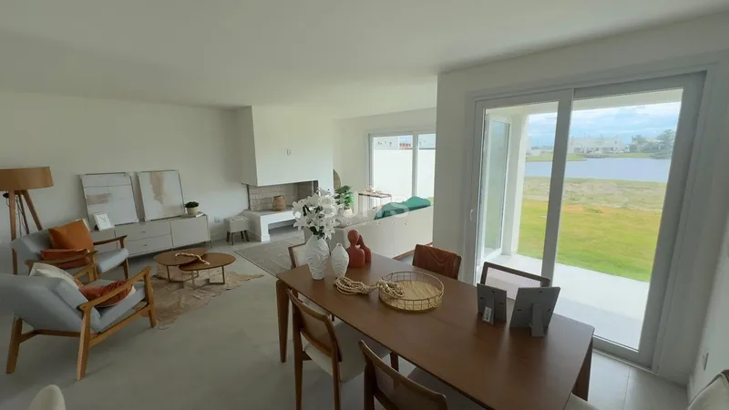 Excelente casa beira lago no condomínio Páteo Marbella: 6ª foto da galeria de imagens do imóvel