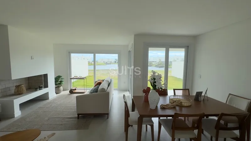 Excelente casa beira lago no condomínio Páteo Marbella: 3ª foto da galeria de imagens do imóvel