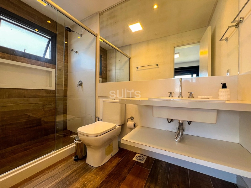 Excelente sobrado de frente para o lago no Condomínio Blue: 30ª foto da galeria de imagens do imóvel