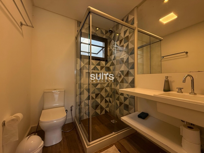 Excelente sobrado de frente para o lago no Condomínio Blue: 26ª foto da galeria de imagens do imóvel