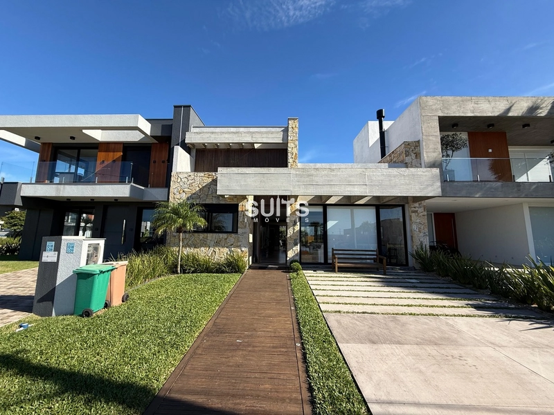 Excelente sobrado de frente para o lago no Condomínio Blue: 2ª foto da galeria de imagens do imóvel