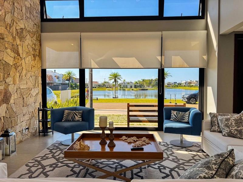 Excelente sobrado de frente para o lago no Condomínio Blue: 6ª foto da galeria de imagens do imóvel