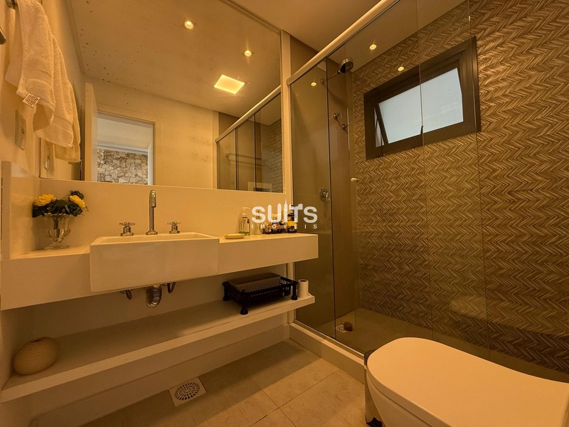 Excelente sobrado de frente para o lago no Condomínio Blue: 23ª foto da galeria de imagens do imóvel