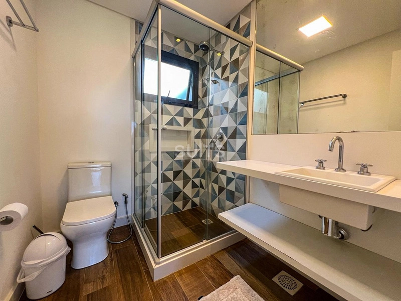 Excelente sobrado de frente para o lago no Condomínio Blue: 21ª foto da galeria de imagens do imóvel