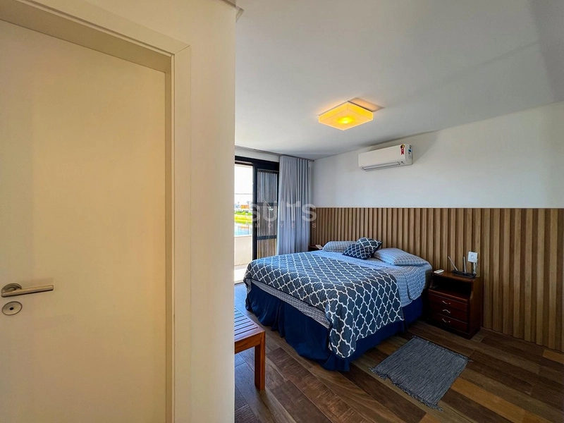 Excelente sobrado de frente para o lago no Condomínio Blue: 23ª foto da galeria de imagens do imóvel