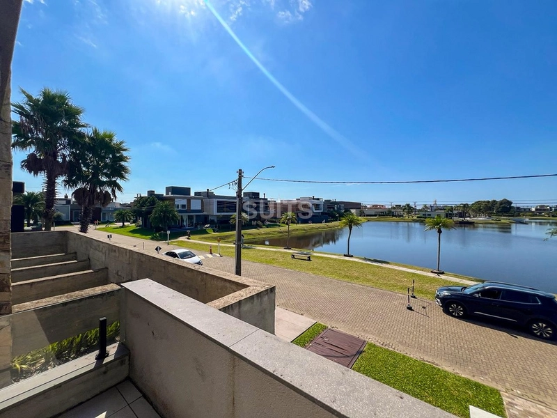 Excelente sobrado de frente para o lago no Condomínio Blue: 25ª foto da galeria de imagens do imóvel
