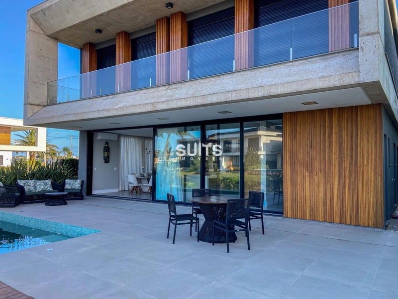 Incrível mansão às margens do lago no condomínio Sense: 46ª foto da galeria de imagens do imóvel