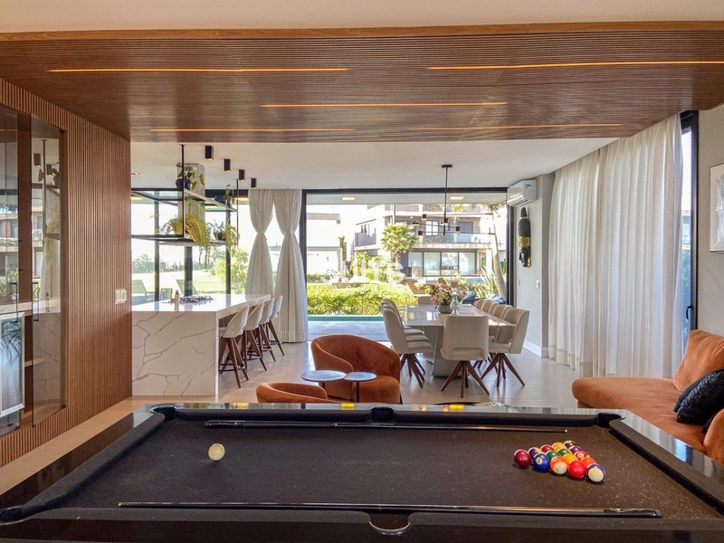 Incrível mansão às margens do lago no condomínio Sense: 10ª foto da galeria de imagens do imóvel