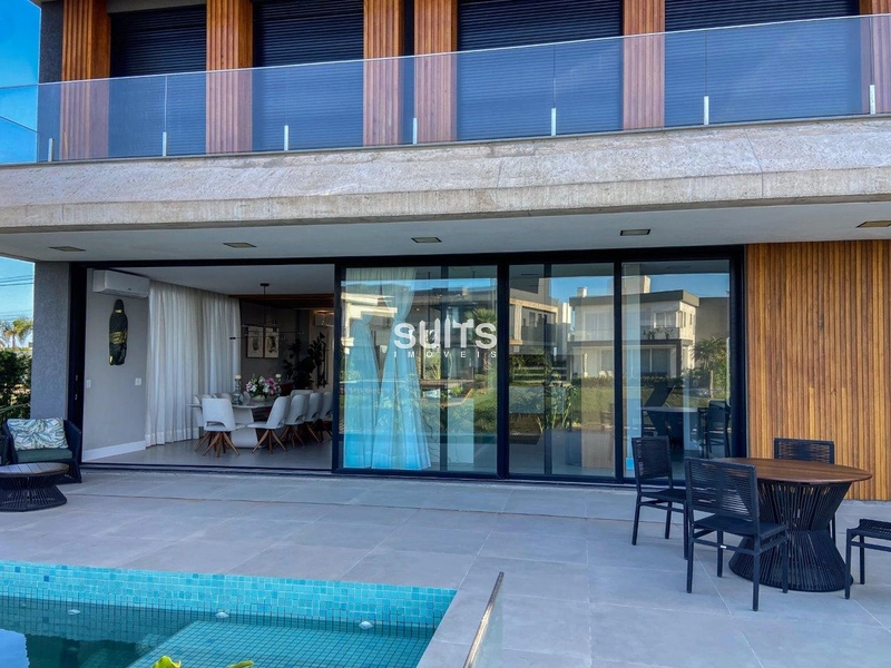 Incrível mansão às margens do lago no condomínio Sense: 47ª foto da galeria de imagens do imóvel