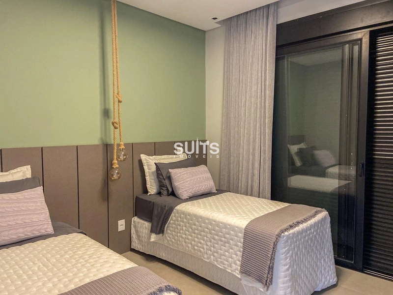 Incrível mansão às margens do lago no condomínio Sense: 25ª foto da galeria de imagens do imóvel