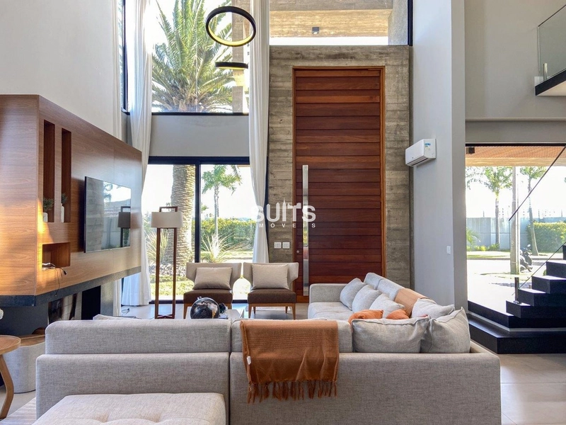 Incrível mansão às margens do lago no condomínio Sense: 9ª foto da galeria de imagens do imóvel