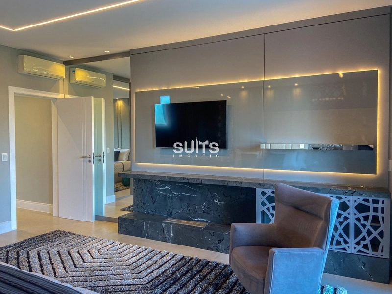 Incrível mansão às margens do lago no condomínio Sense: 39ª foto da galeria de imagens do imóvel