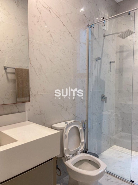 Incrível mansão às margens do lago no condomínio Sense: 23ª foto da galeria de imagens do imóvel