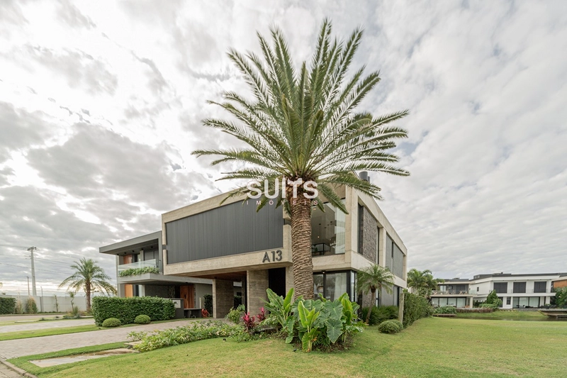 Incrível mansão às margens do lago no condomínio Sense: 13ª foto da galeria de imagens do imóvel