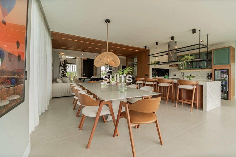 Incrível mansão às margens do lago no condomínio Sense: 5ª foto da galeria de imagens do imóvel