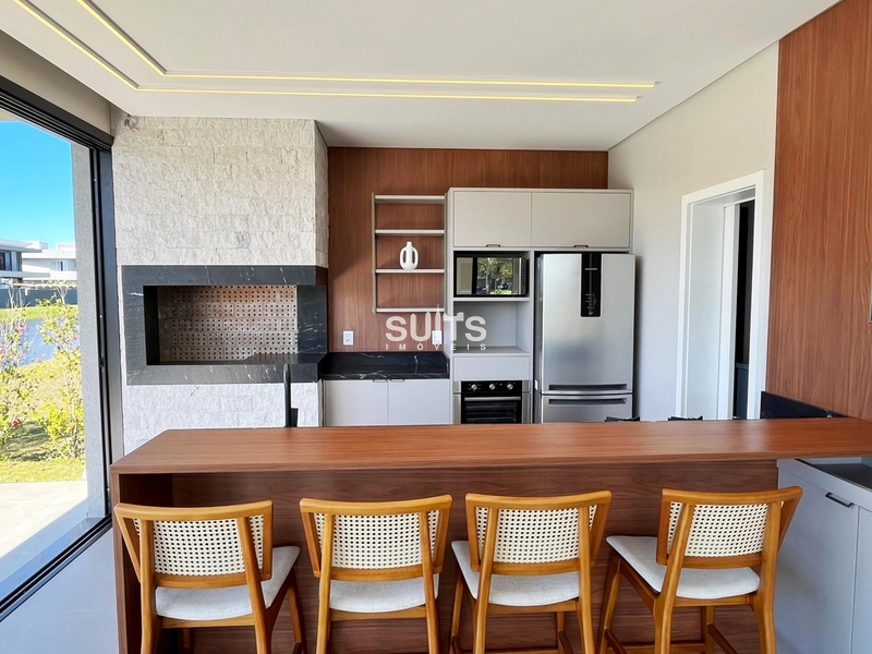 Belíssimo sobrado beira lago no condomínio Sunset: 11ª foto da galeria de imagens do imóvel