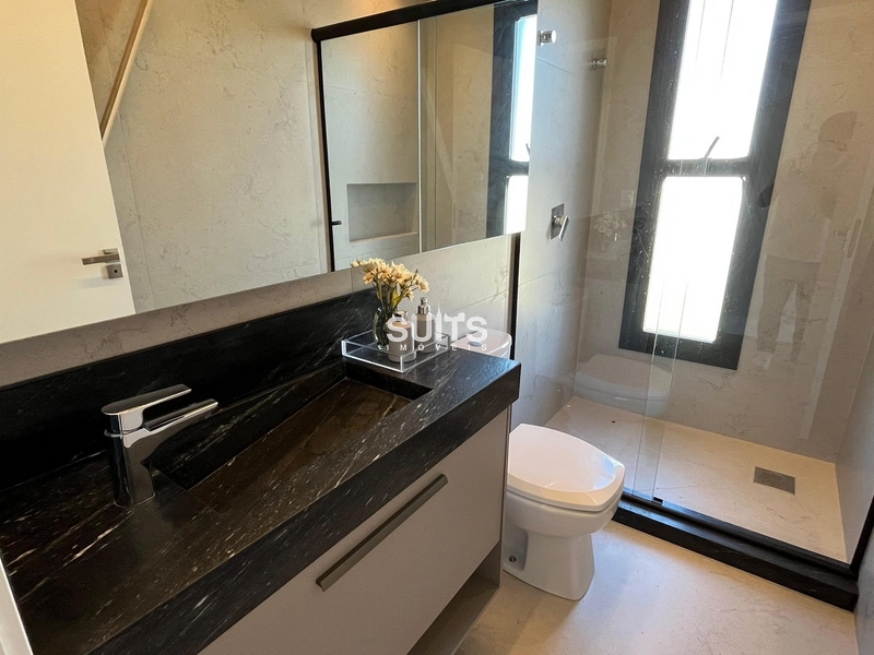 Belíssimo sobrado beira lago no condomínio Sunset: 27ª foto da galeria de imagens do imóvel