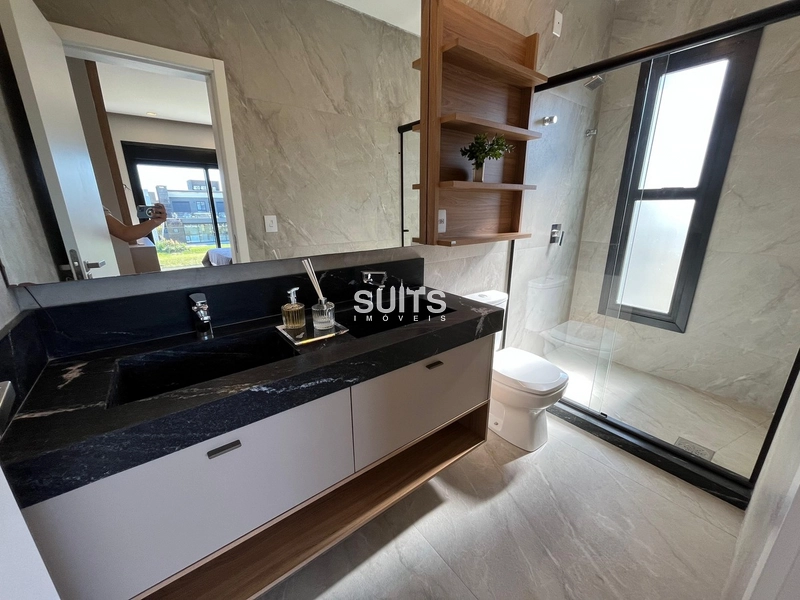 Belíssimo sobrado beira lago no condomínio Sunset: 23ª foto da galeria de imagens do imóvel