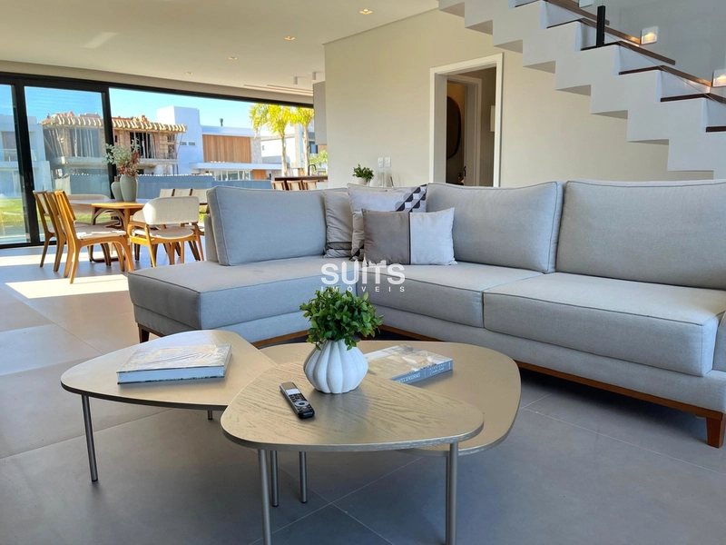 Belíssimo sobrado beira lago no condomínio Sunset: 6ª foto da galeria de imagens do imóvel