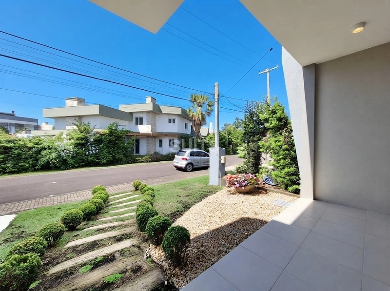 Excelente casa à venda no condomínio Las Palmas: 3ª foto da galeria de imagens do imóvel