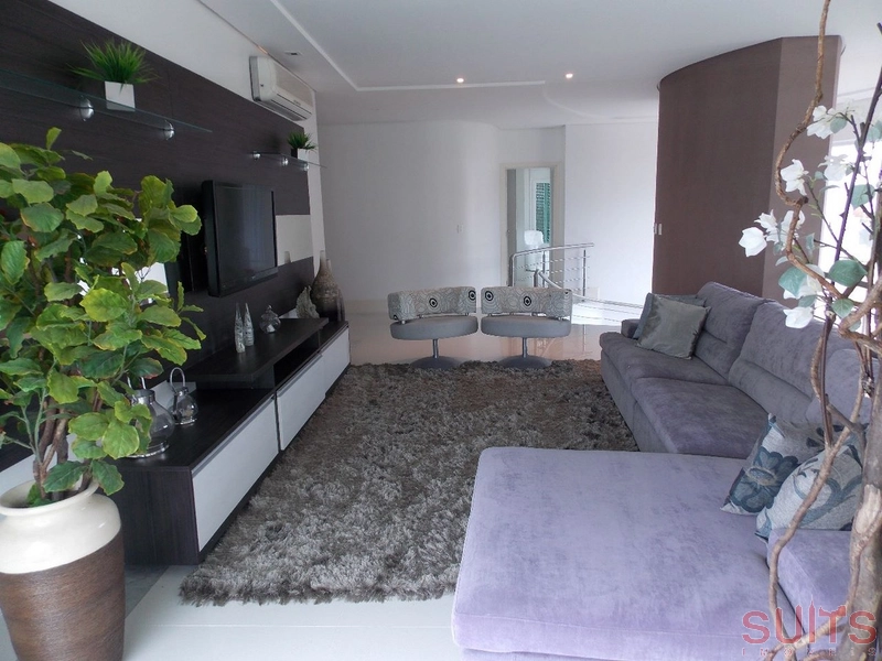 Incrível mansão no condomínio Bosques de Atlântida: 23ª foto da galeria de imagens do imóvel