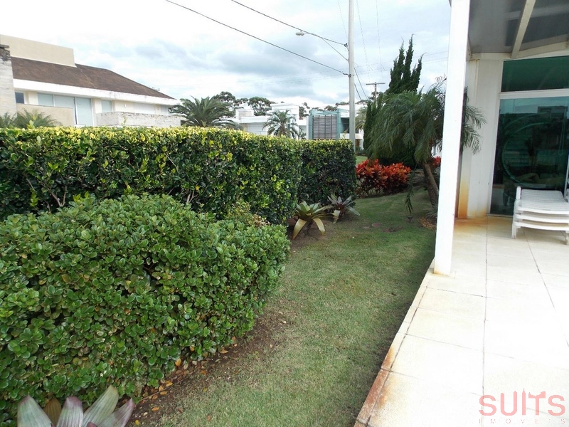 Incrível mansão no condomínio Bosques de Atlântida: 86ª foto da galeria de imagens do imóvel